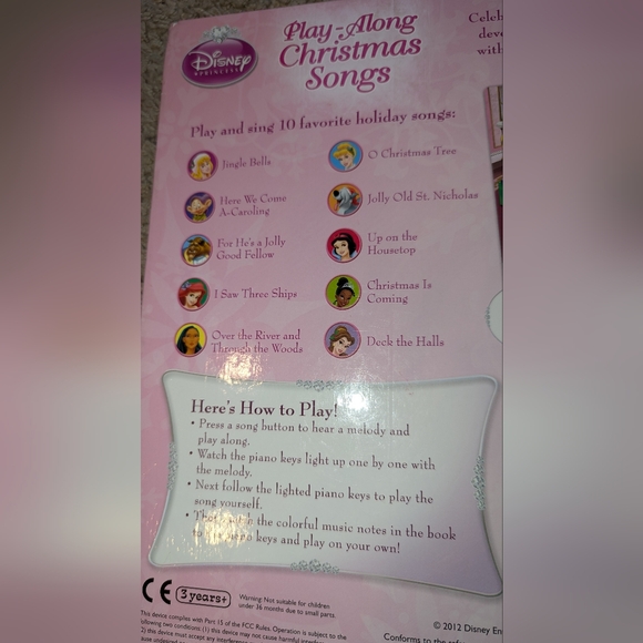 Set of Princess items, Piano book, Camera, activity book. - Picture 9 of 12